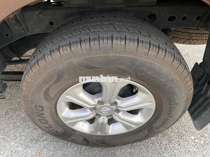 Nissan Navara 2018 VL Premium R - 80000 km