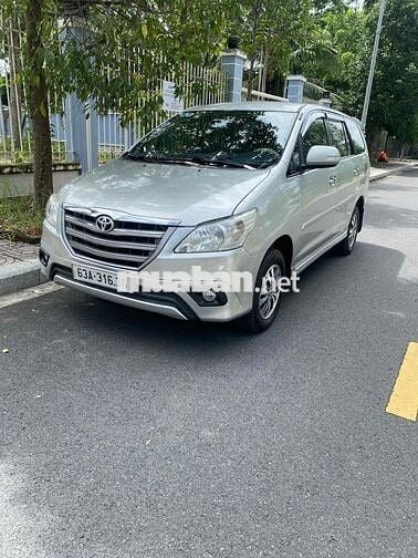Toyota Innova 2015 G - xe quá cọp