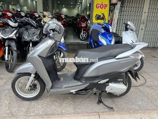 Honda lead FI 2015 mới 90% biển số thành phố