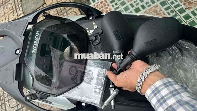 sh 150 nhập ý đầu109 đập thùng 2018 xe zin mộc