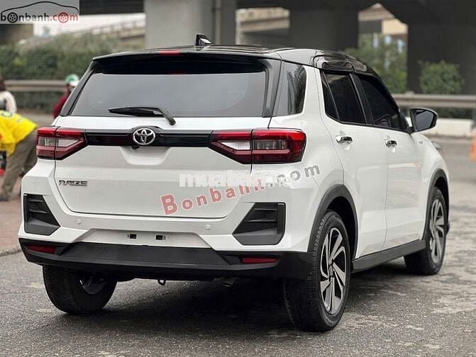 Toyota Raize trắng sản xuất 2022