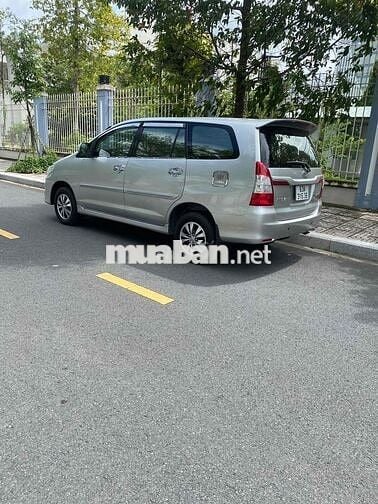Toyota Innova 2015 G - xe quá cọp