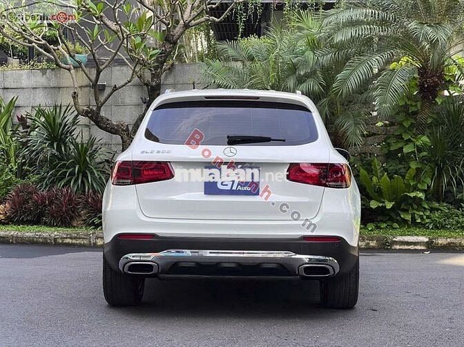 Mercedes Benz GLC 200 - 2022