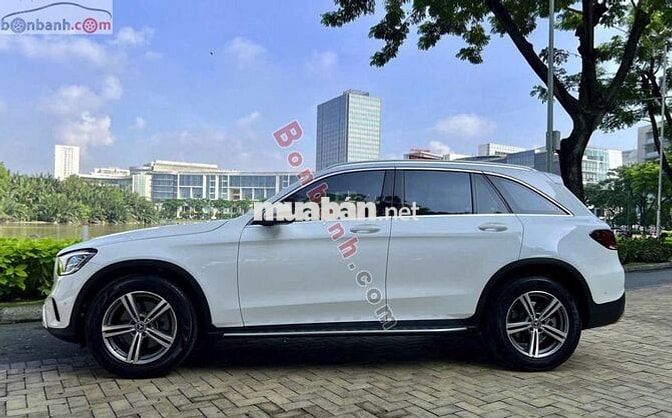 Mercedes Benz GLC 200 - 2022