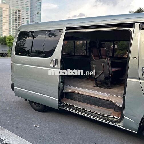 Toyota Hiace 2007 tải trọng 800kg 6 chỗ ngồi