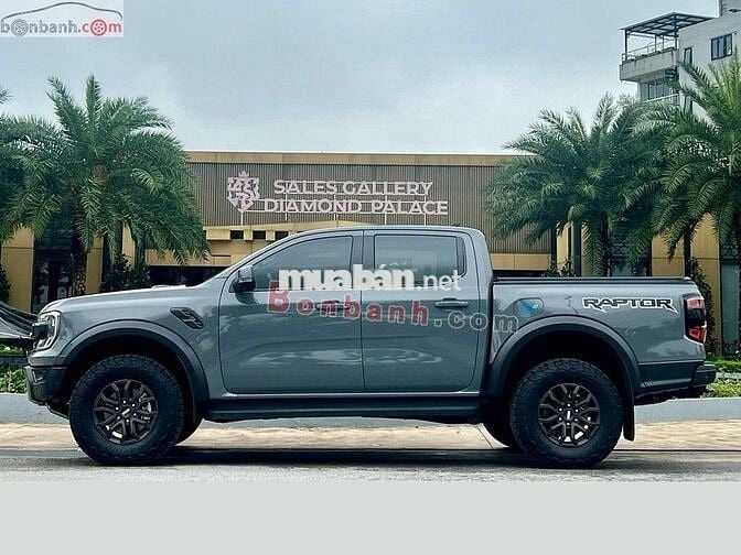 Ford Ranger Raptor 2.0L 4x4 AT 2025