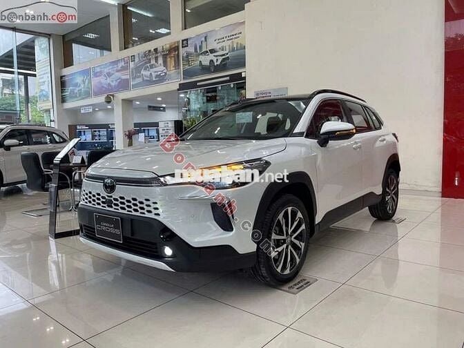 Toyota Corolla Cross HEV 2025