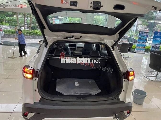 Toyota Corolla Cross HEV 2025