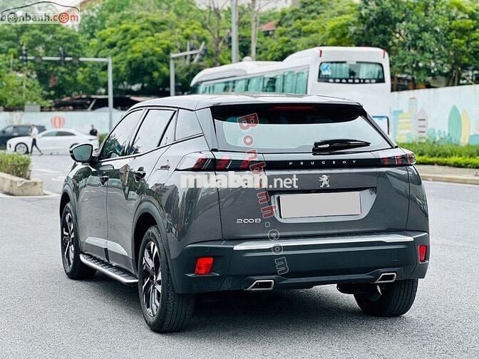 Peugeot 2008 Allure 1.2 AT 2025