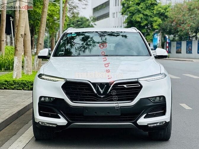 VinFast Lux SA 2.0 Cao cấp 2022