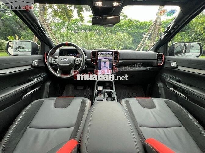 Ford Ranger Raptor 2.0L 4x4 AT 2025