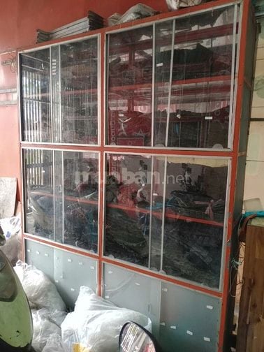 Chuyển cửa hàng, cần thanh lý tủ kệ như hình tại Bình Hưng Hòa, Tp.HCM