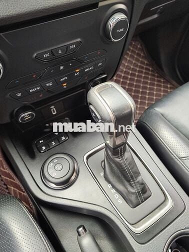 Ford Everest 2020 Titanium 2.0L AT 4WD - 86000 km