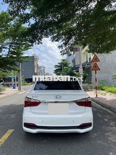 Hyundai Grand i10 2018 1.2 MT  bản đủ