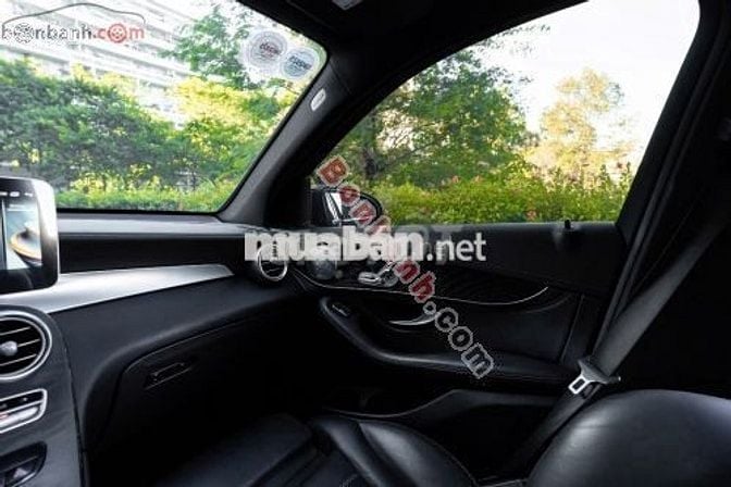 Mercesdes GLC300 AMG