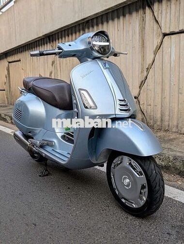 GTS SuperTech 300 HPE Xám Xanh 12/2022