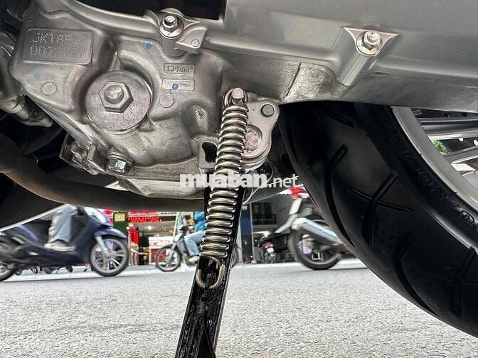 SH dk 4/2025 chuẩn 800km mới 99,9%
