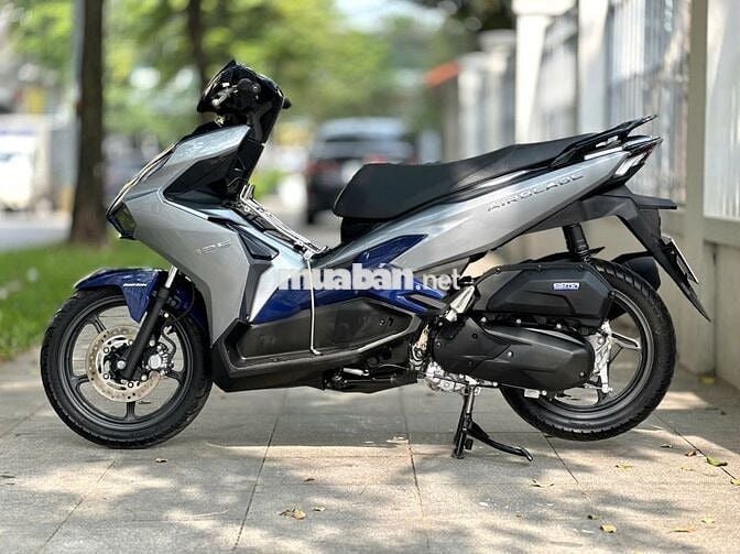 Airblade 125 4val 2024 trả góp 0 đồng