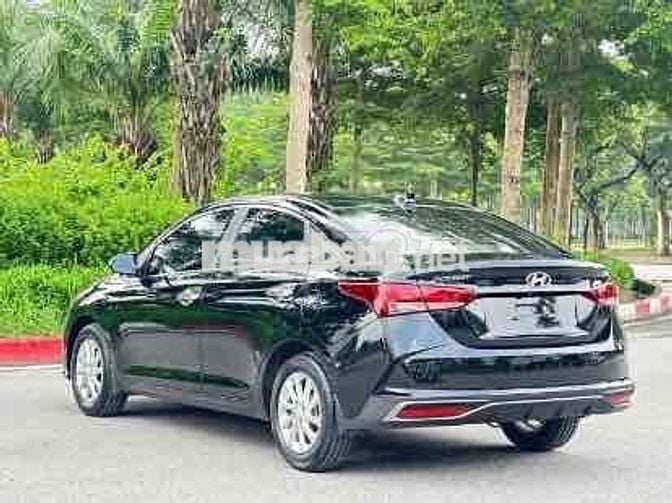 Hyundai Accent 2022 - 10000 km