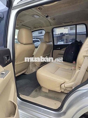 Ford Everest 2011 2.6L 4x4 MT - 120000 km