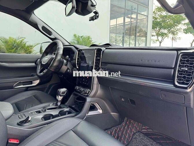 Ford Everest 2023 Titanium 2.0L 4x2 AT - 22600 km