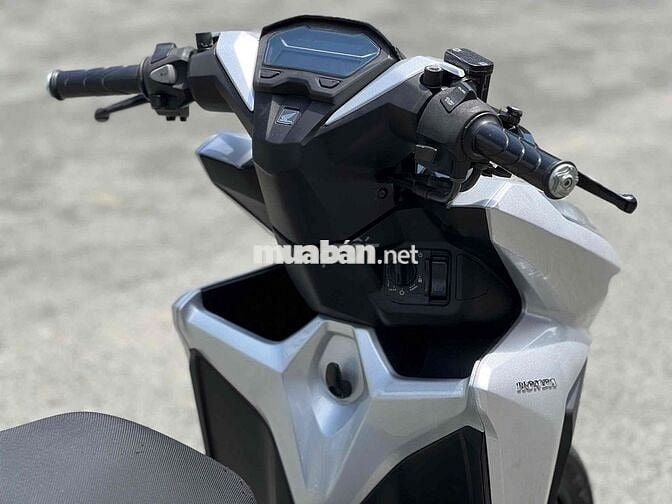 ❤️ Vario 150 đời 2020 bstp chính chủ hỗ trợ góp