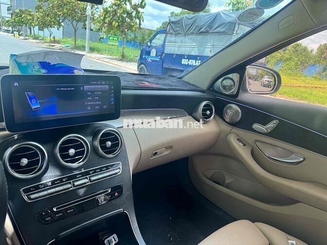 Mercedes Benz C Class 2017 C200 - 89000 km