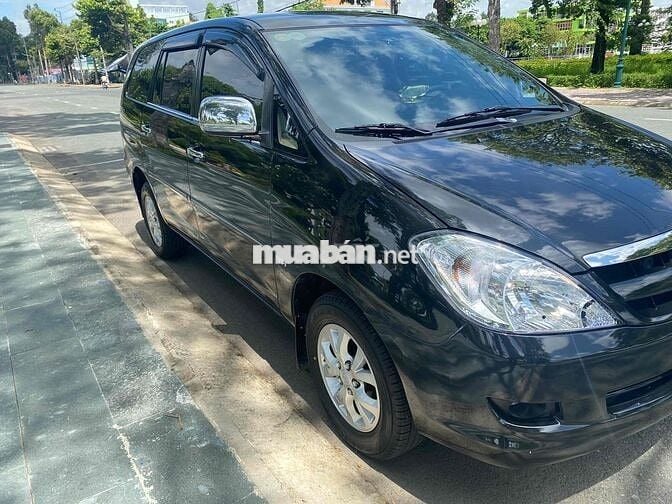 Toyota Innova 2007 G- 139 km