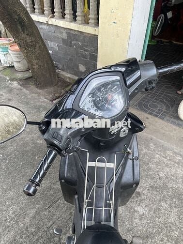 Xe gia đình đang dùng bình thường, dư ra cần bán