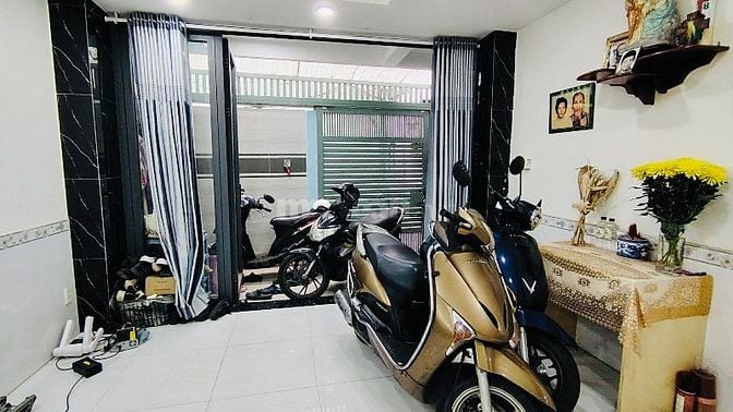 Không có căn thứ 2, Bán nhà 58m, 2 tầng BTCT Hoàng Văn Thụ Phú Nhuận 