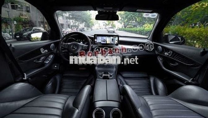 Mercedes Benz GLC 300 4Matic odo 6v1