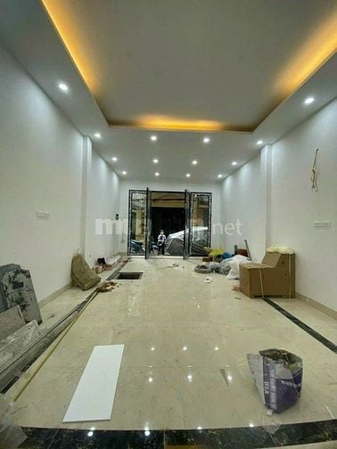 Cho thuê nhà số 10 ngách 300 ngõ 143 Nguyễn Chính, Tân Mai, Hoàng Mai,