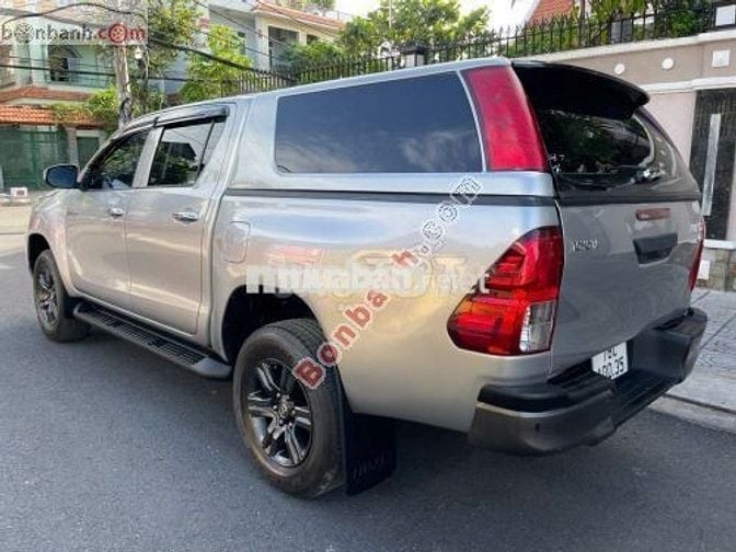 Toyota Hilux 2.4L 4x2 AT 2021