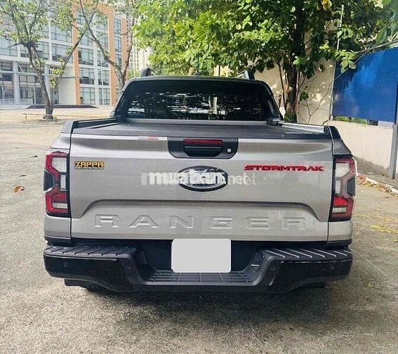 Ford Ranger 2024 Stormtrak 2.0L 4x4 AT - 2400 km