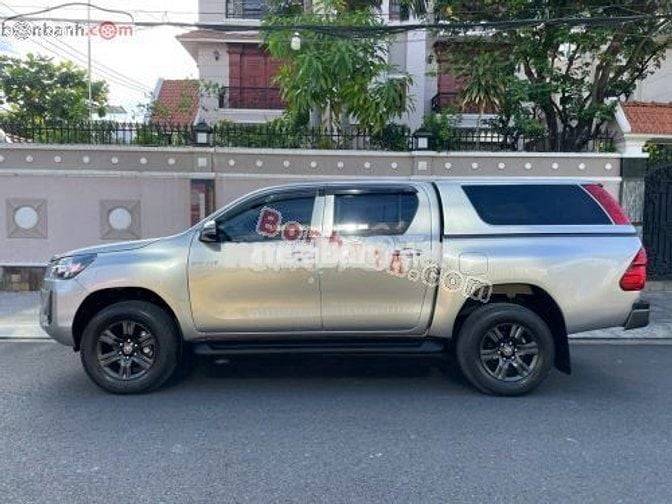 Toyota Hilux 2.4L 4x2 AT 2021