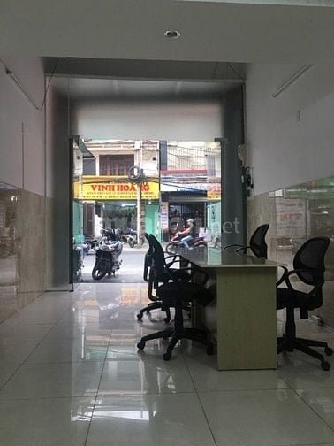 Cho thuê nguyên căn nhà mặt phố 3 tầng Lý Thái Tổ, Đà Nẵng