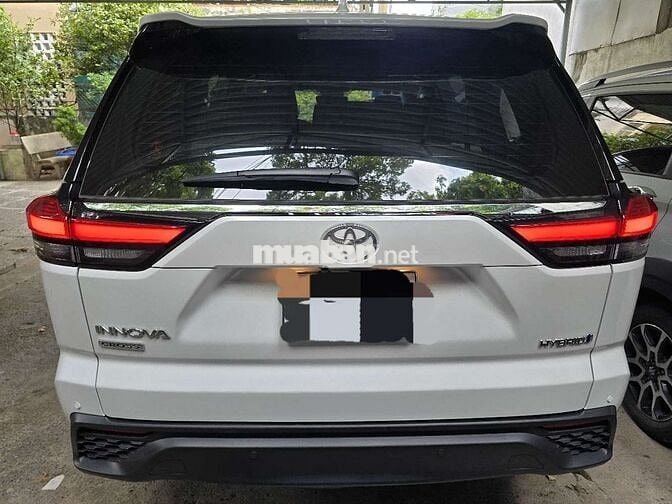 Innova cross HEV 2024 đi 3000km