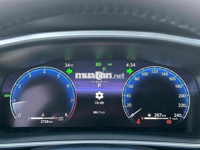 Toyota Corolla Cross 2025 1.8V - 2.700km siêu lươt
