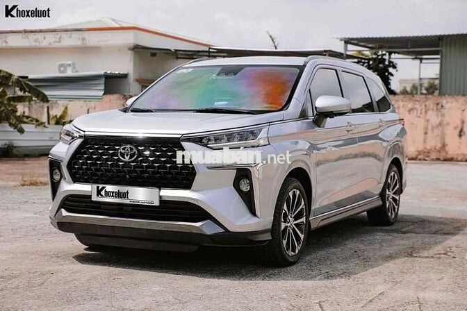 Toyota Veloz Cross Top 2024