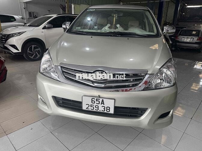 Toyota Innova 2008 G - 201234 km