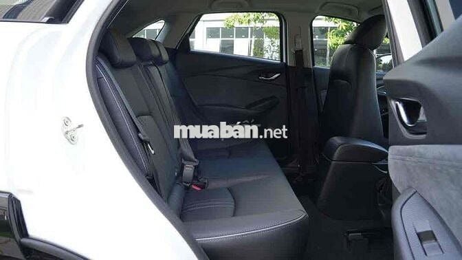 Những chiếc Mazda CX3 NHẬP THÁI cuối cùng