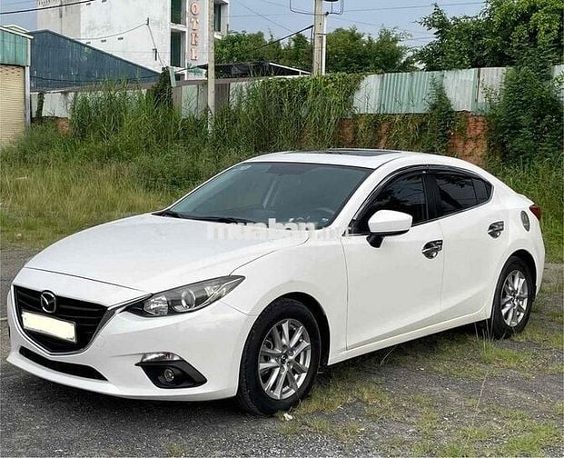 Mazda 3 2016 1.5 AT Sedan - 86000 km