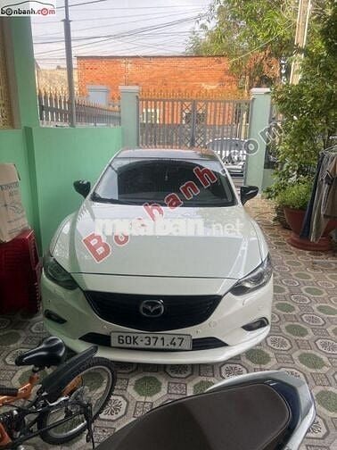Mazda 6 2.5 AT 2016
