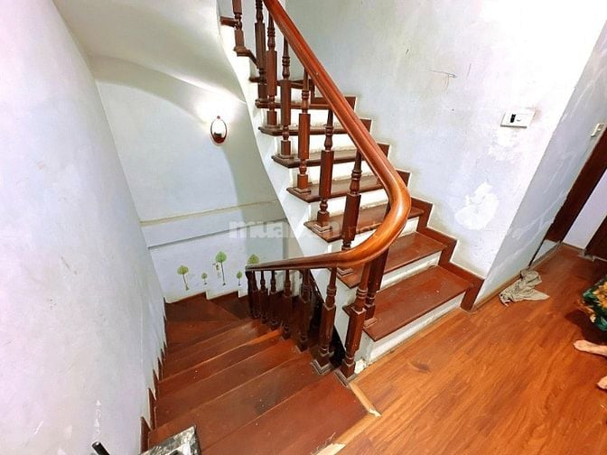 Siêu Hiếm Nhà 79m2 x 5T x MT:4.3m TT Cầu Giấy Giá Chỉ 16.5 Tỷ