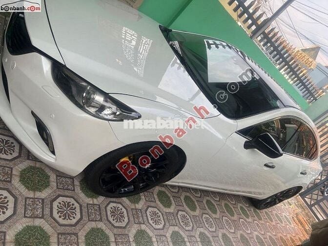 Mazda 6 2.5 AT 2016