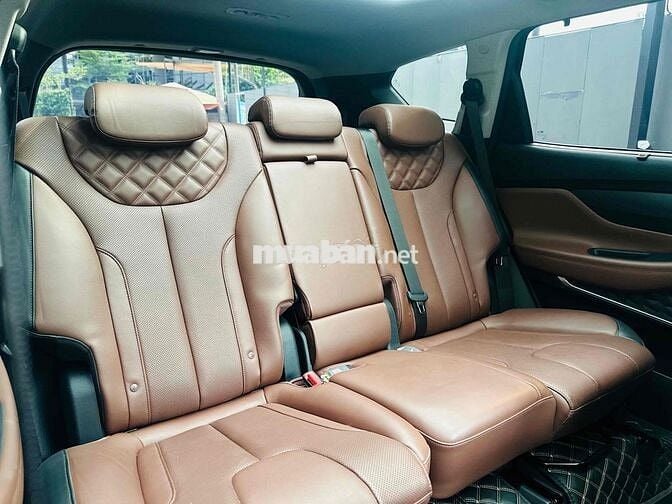HYUNDAI SANTAFE FULL XĂNG 2023 ĐEN NHƯ MỚI