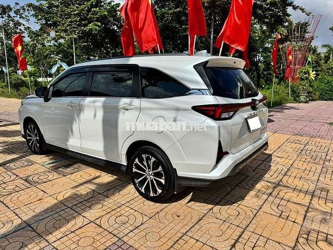 Toyota Veloz Cross Top 2025 - 3800 km 6XX