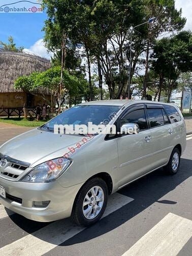Toyota Innova G 2008
