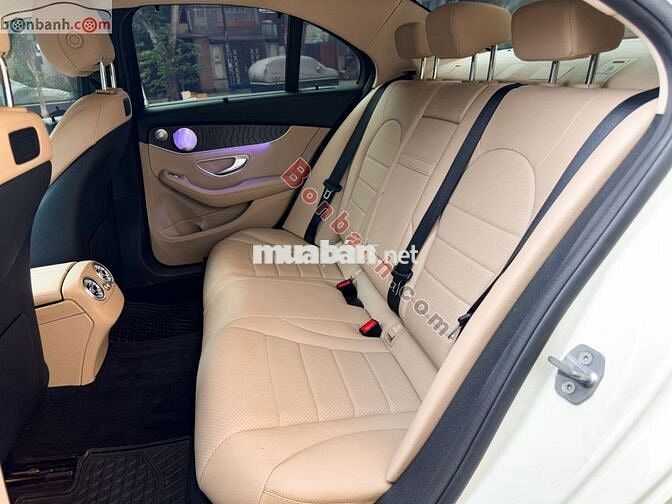 Mercedes Benz C200 2019