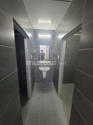Cho thuê nhà mặt tiền Vũ Ngọc Phan, P.13, Q.Bình Thạnh giá 26tr